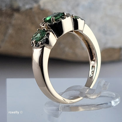 $3000 EFFY 14K Yellow Gold Green Garnet and Diamonds Ring Size 6 - Solid Gold