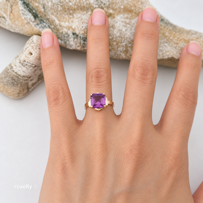 10K Yellow Gold Pink Sapphire Ring Size 4.75 - Solid Gold!