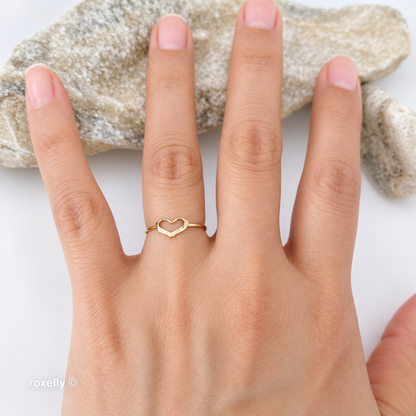 18K Yellow Gold Heart-Shaped Dainty Ring Size 4.75 - Solid Gold