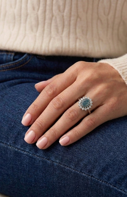 Vintage EFFY 14K White Gold Blue & White Natural Diamond Cluster Ring Size 7