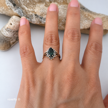 10K Yellow Gold Onyx and Genuine Diamond Ring Size 6 - Solid Gold