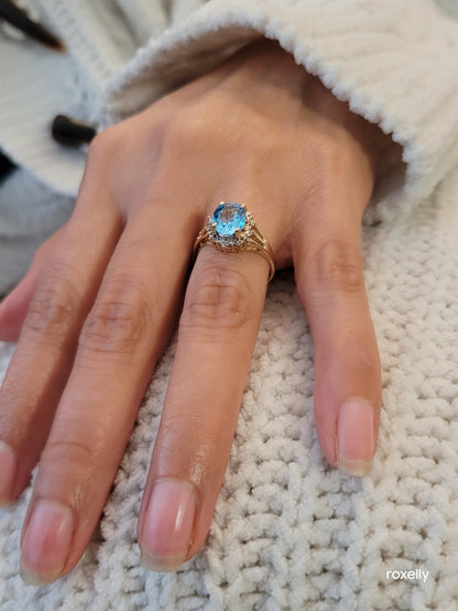 10k Size 6.75 Beautiful Solid Yellow Gold Blue Topaz and Diamond Ring!