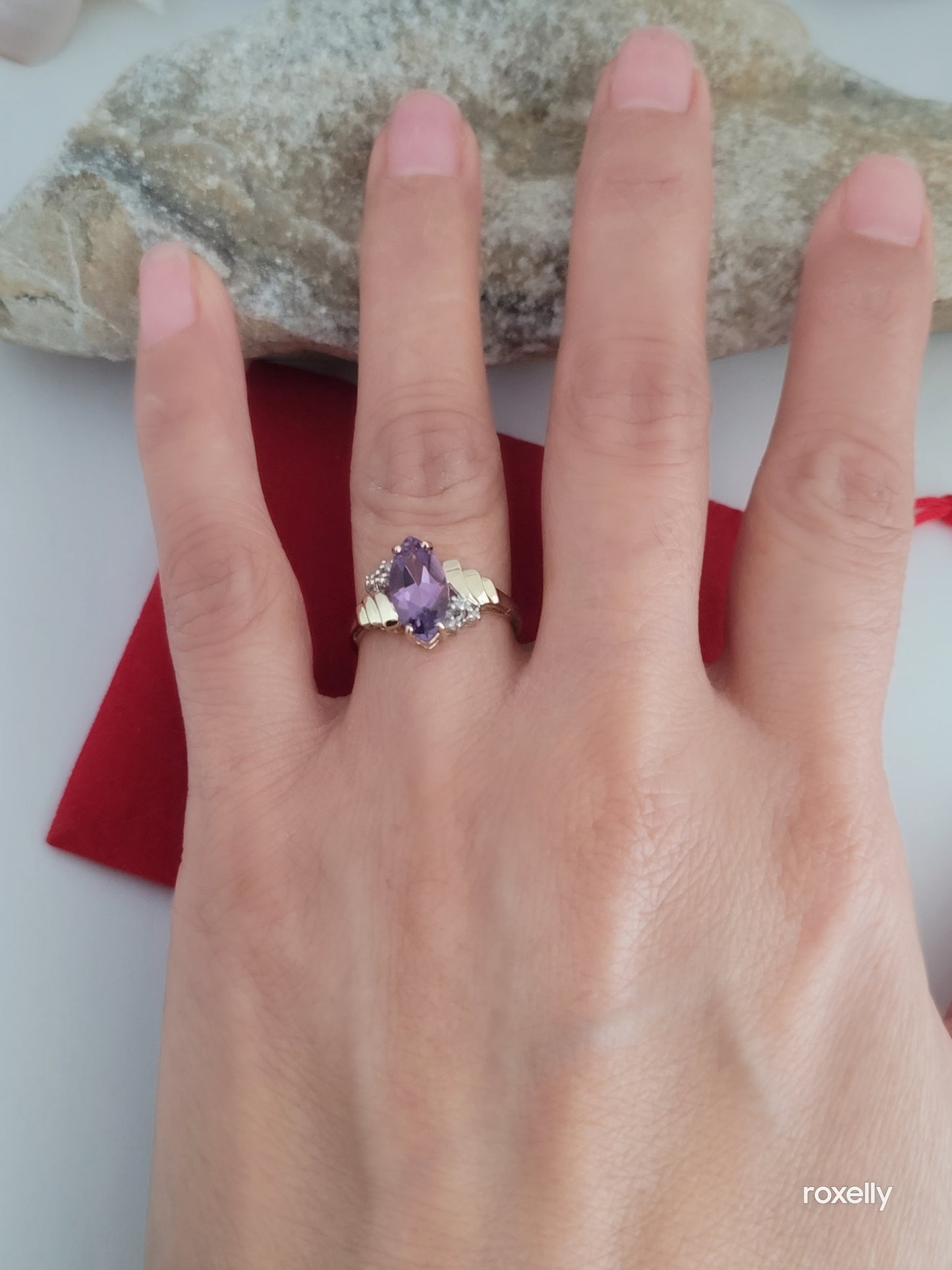 10k Size 6.5 Precious Solid Yellow Gold Amethyst and Genuine Diamond Ring