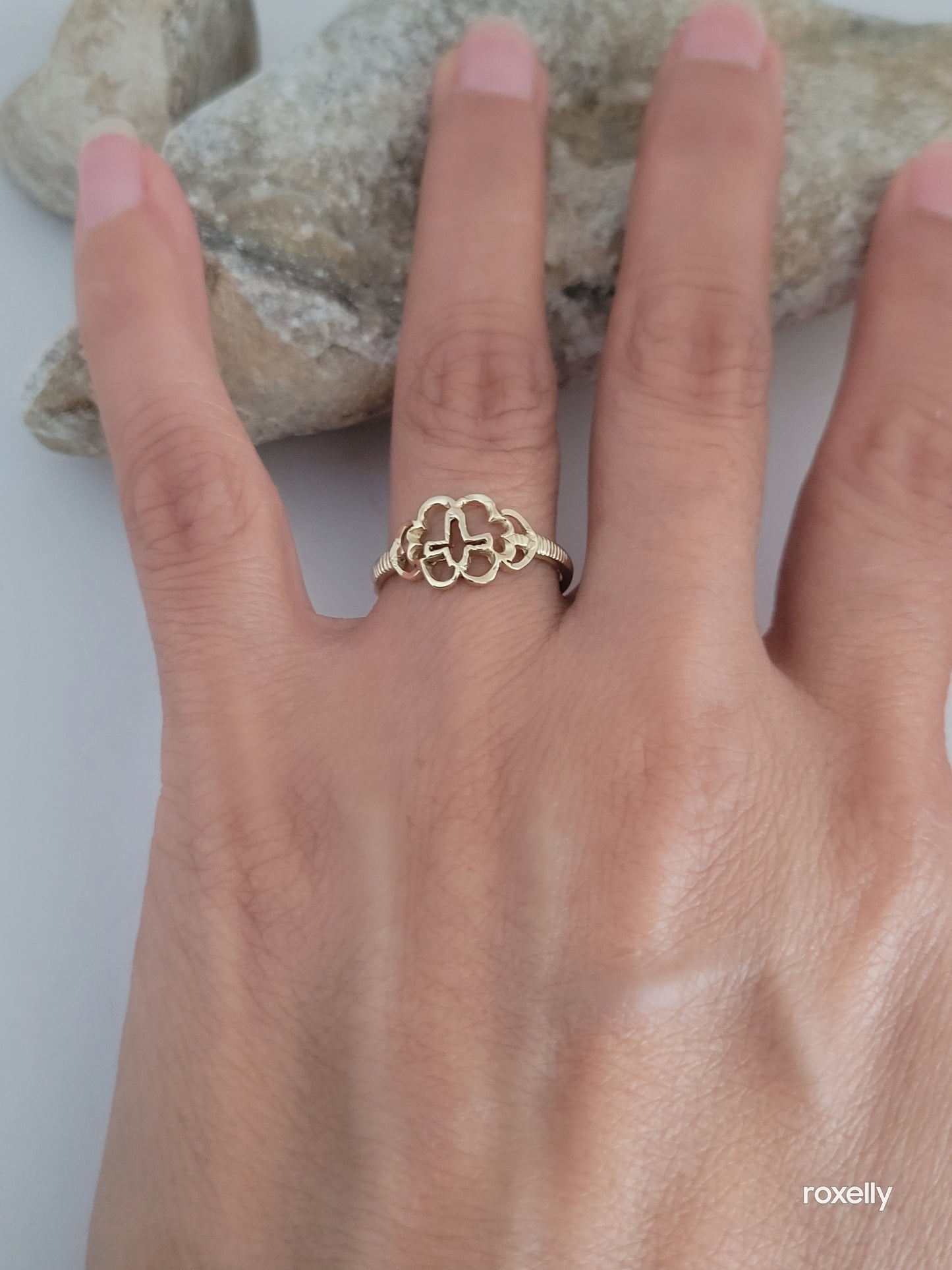 ❤️14k Size 6.5 Lovely Solid Yellow Gold Cocktail Ring!