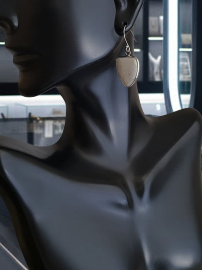 ❤️925 Precious Sterling Silver Triangle Shaped Howlite Drop Earrings!