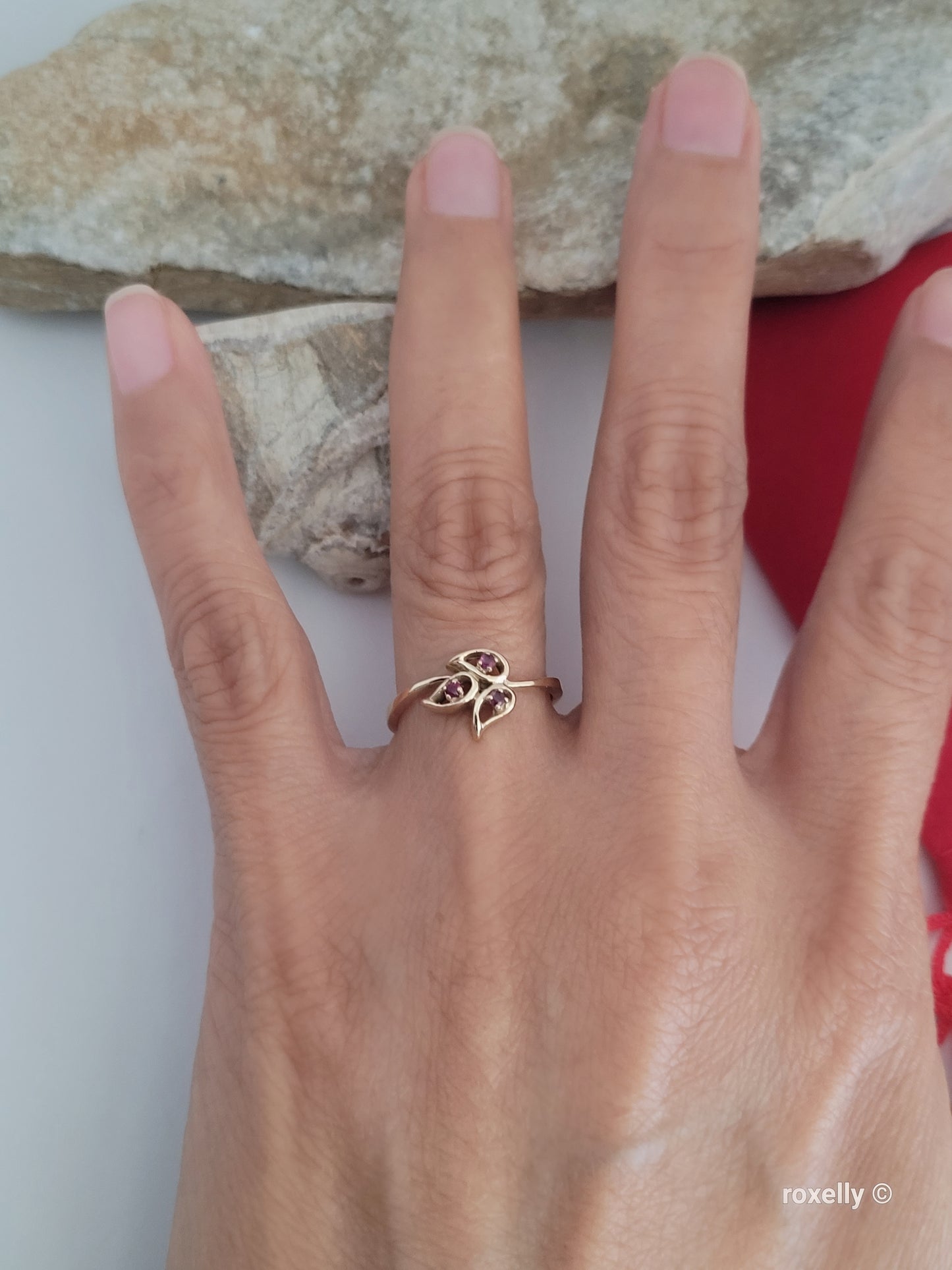 ❤️10k Size 6 Precious Solid Yellow Gold Rubies Cocktail Ring!