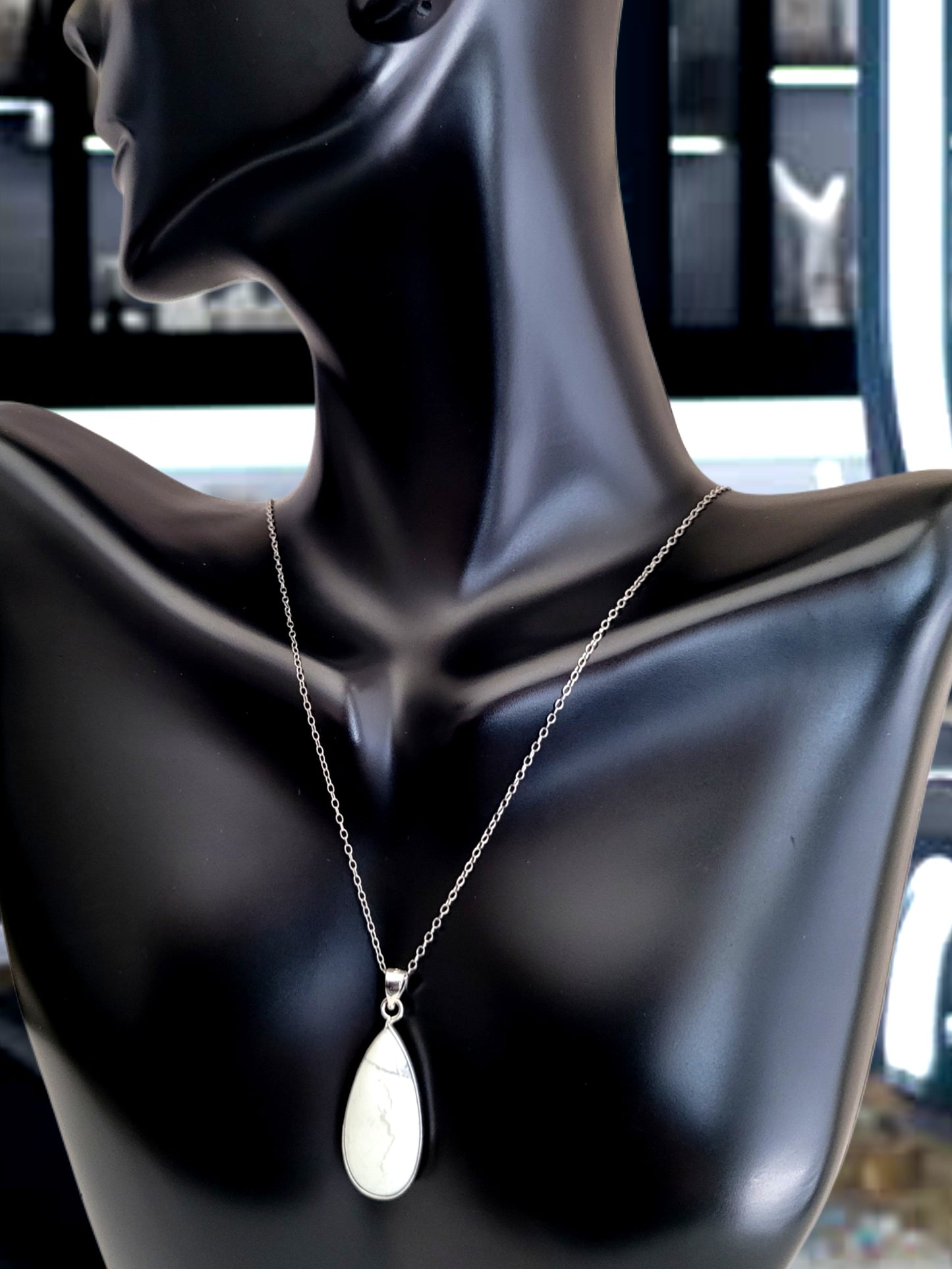 ♥️Sterling Silver Pear Shaped Howlite Drop Pendant Necklace