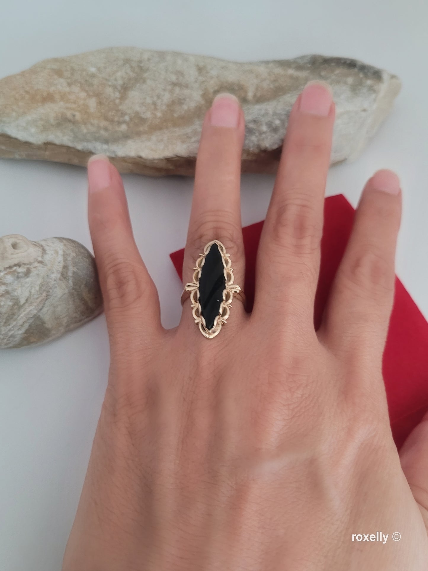 ❤️10k Size 6.25 Precious Solid Yellow Gold Onyx Cocktail Ring!