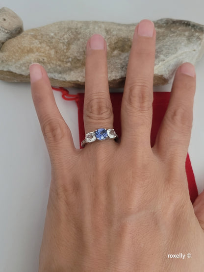 ❤️10k Size 8 Fancy Solid White Gold Sapphire and White Topaz Ring!