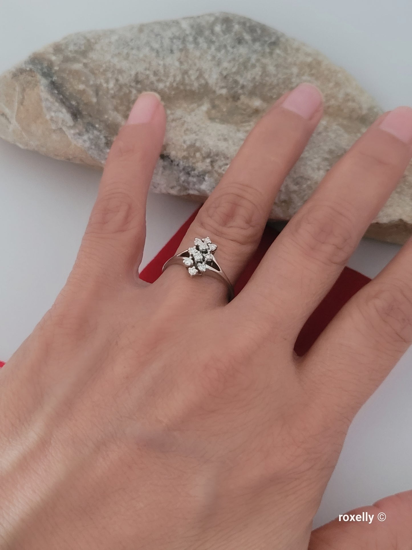 ❤️14k 6.75 Size Lovely Solid White Gold Genuine Diamonds Ring!