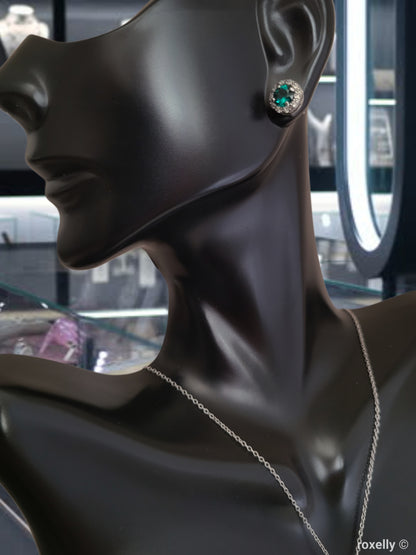 ❤️925 Beautiful Sterling Silver With Green and White Cubic Zirconia Necklace and Earrings Set!