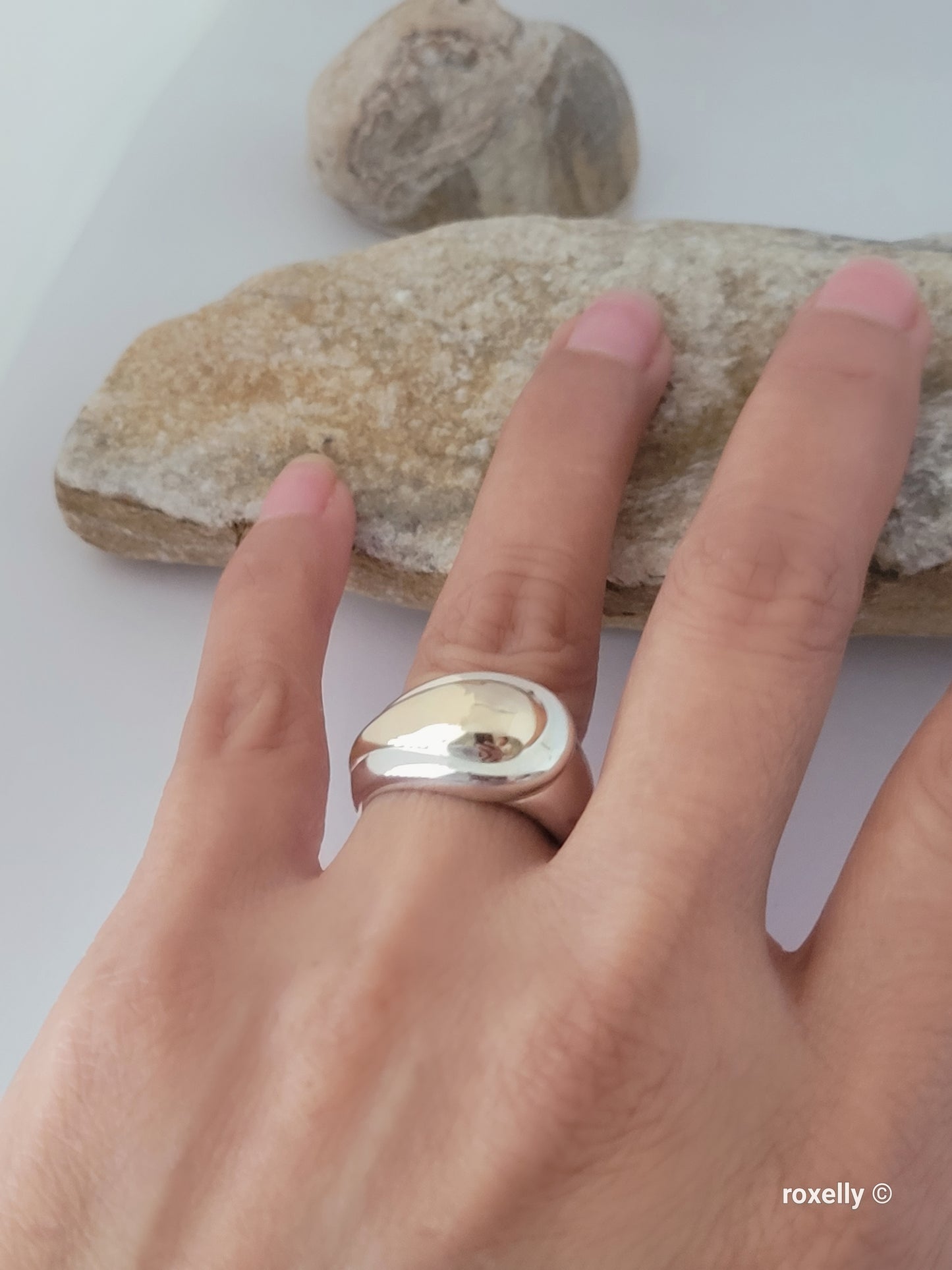 ❤️925 Size 7 Beautiful Sterling Silver and 14k Solid Gold Dome Ring!