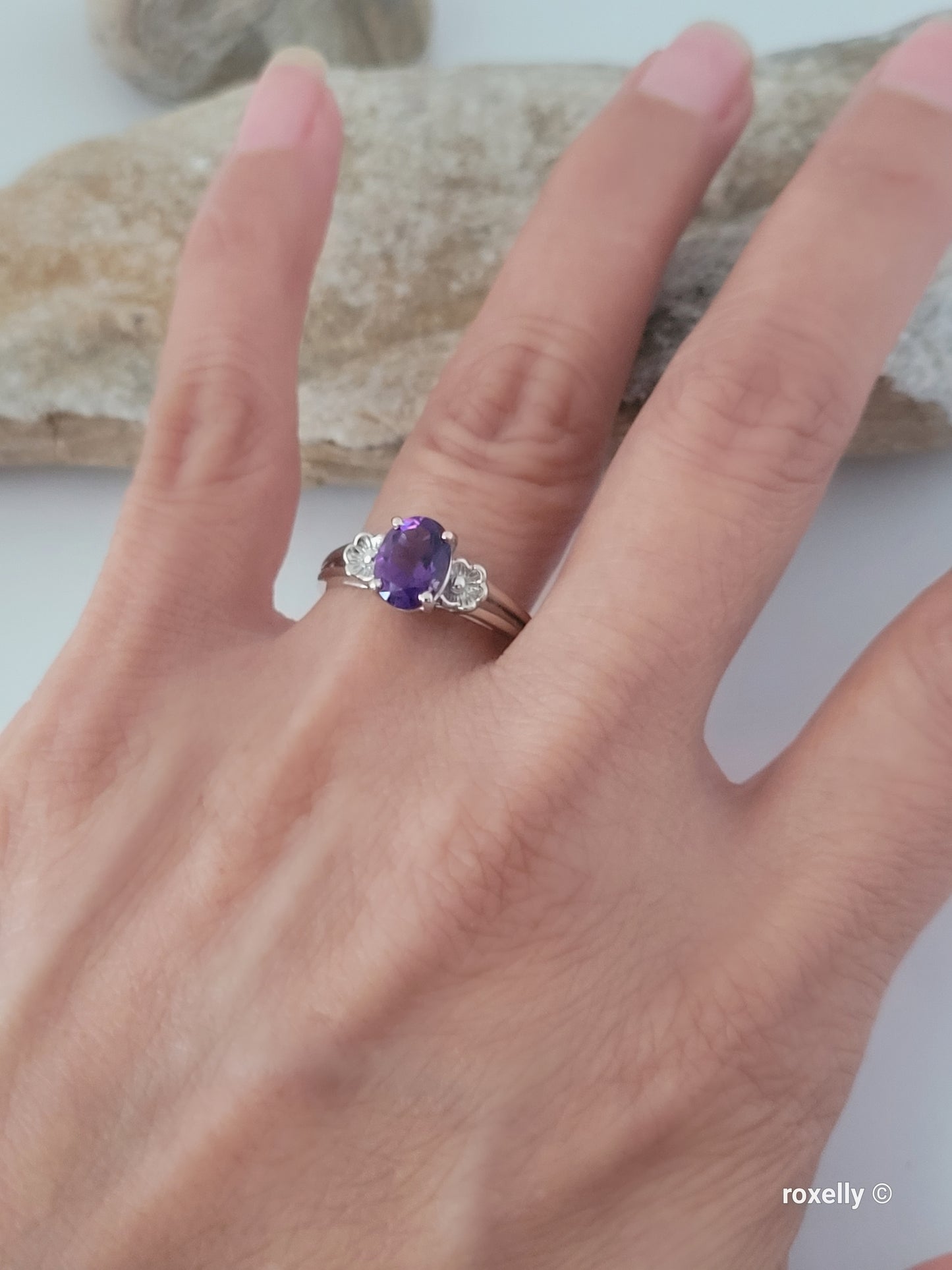 ❤️14k Size 7.75 Lovely Solid White Gold Amethyst Gemstone Ring!