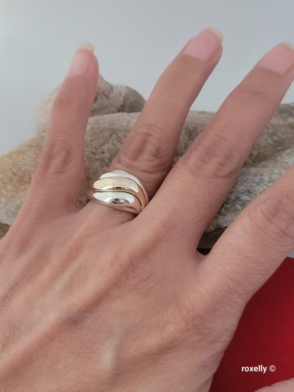 ❤️Size 7.5 Gorgeous 925 Sterling Silver and 14k Solid Yellow Gold Dome Design Ring!