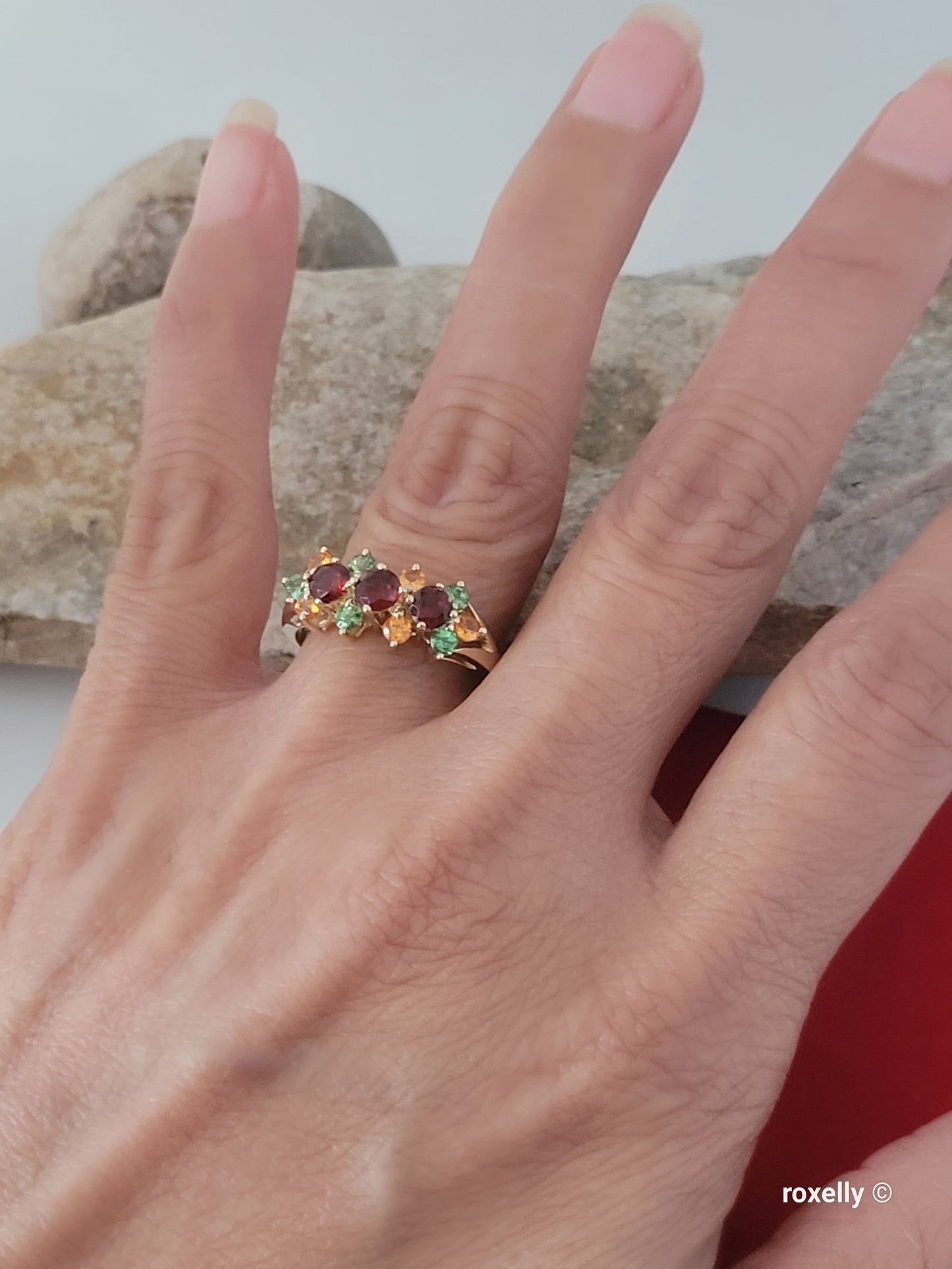 ❤️14k Size 7.75 Lovely Solid Yellow Gold Multi-Gemstone Cocktail Ring!