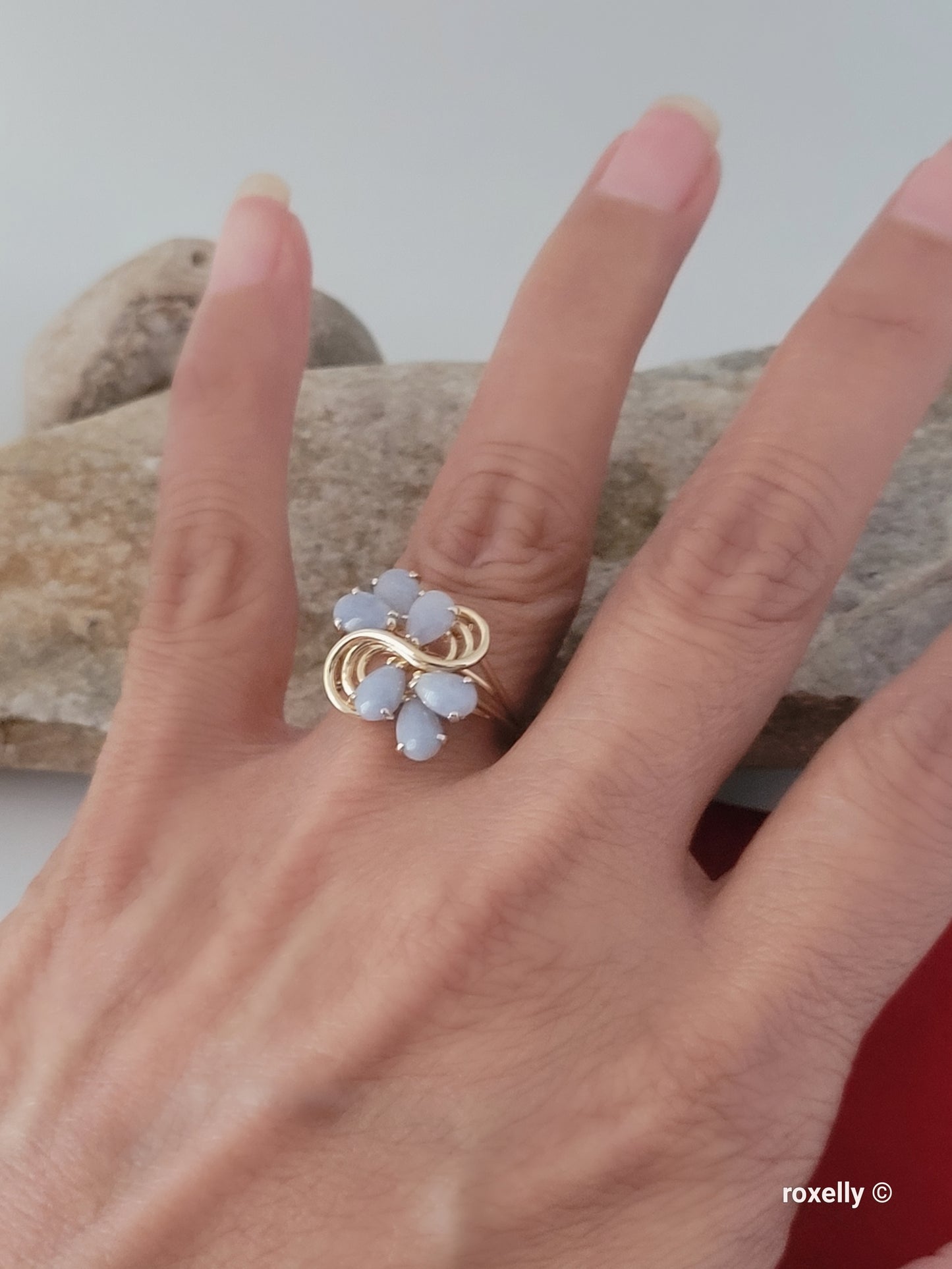 ❤️14k Size 7.25 Precious Solid Yellow Gold Flower-Shaped Lavender Gemstone  Ring!