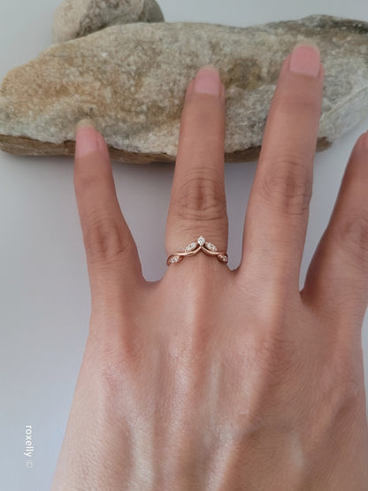 14k Rose Gold Diamonds Ring Size 4 Tiara Solid Gold!