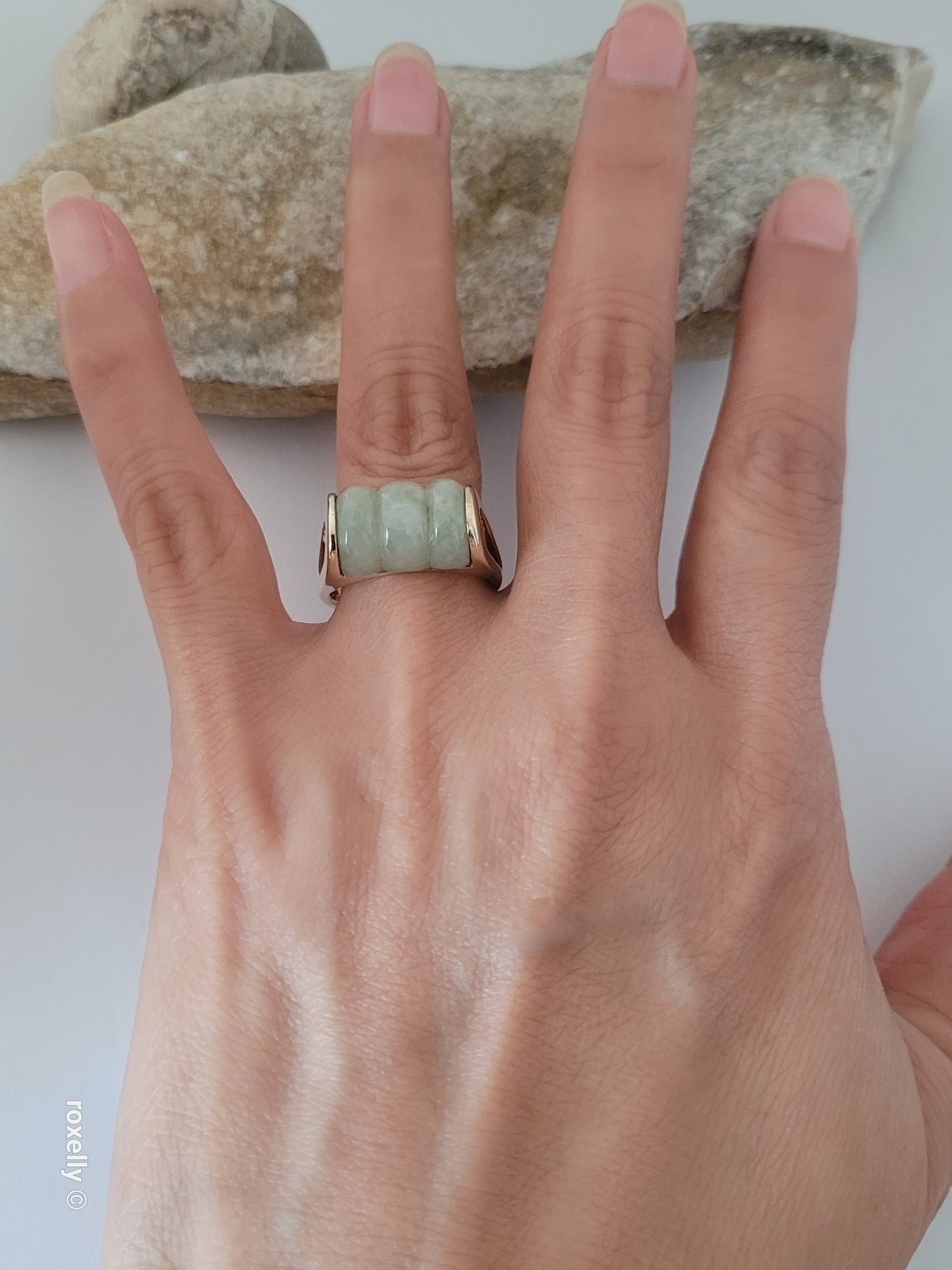 14k Yellow Gold Natural Jade Ring Size 9 Solid Gold!