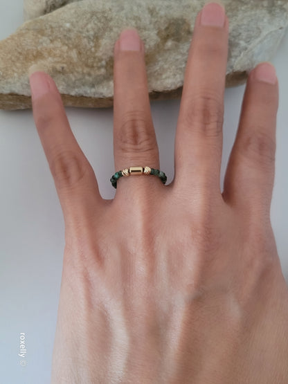18k Yellow Gold Emerald Sparks Ring Size 6.75 Solid Gold!!