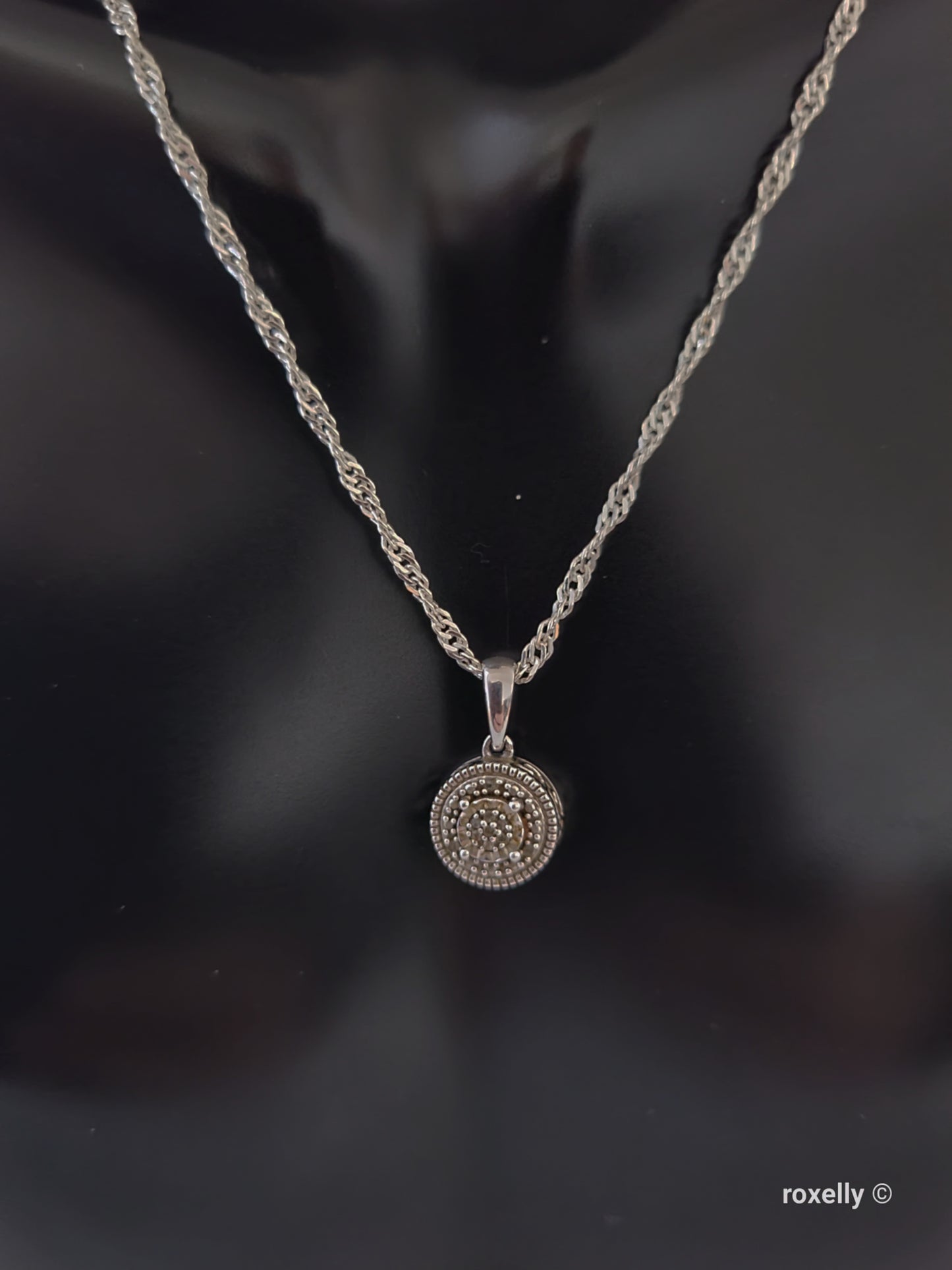 925 Sterling Silver Diamonds Pendant and Necklace Made in Italy