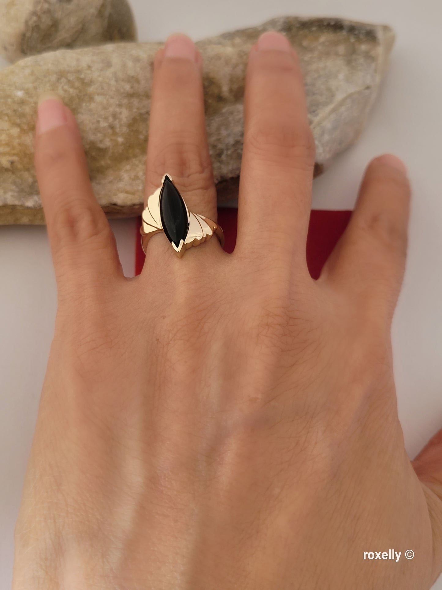 10K Yellow Gold Onyx Gemstone Bypass Ring Size 6.25 Solid Gold