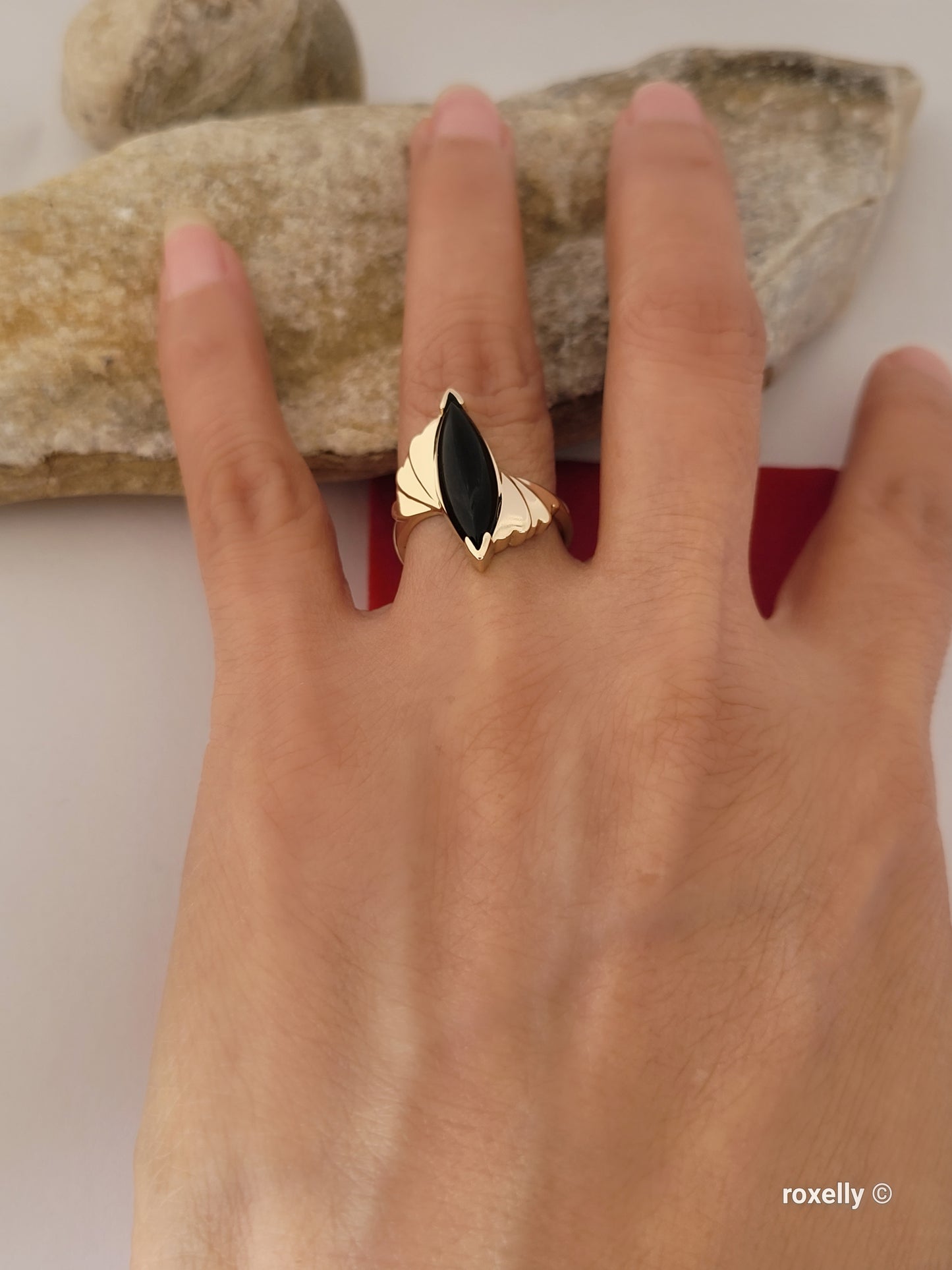 10K Yellow Gold Onyx Gemstone Bypass Ring Size 6.25 Solid Gold