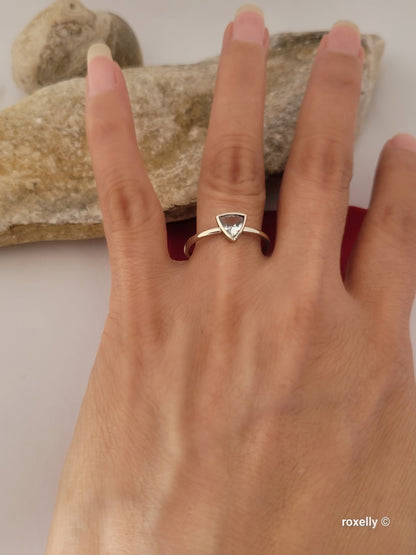 10K White Gold Cubic Zirconia Gemstone Ring Size 9.25 Solid Gold