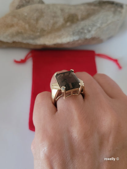 10K Yellow Gold Smoky Topaz Cocktail Ring Size 8.25 Solid Gold