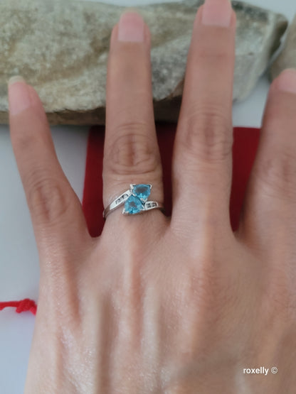 10K White Gold Blue Topaz and Diamond Ring Size 5.25 Solid Gold