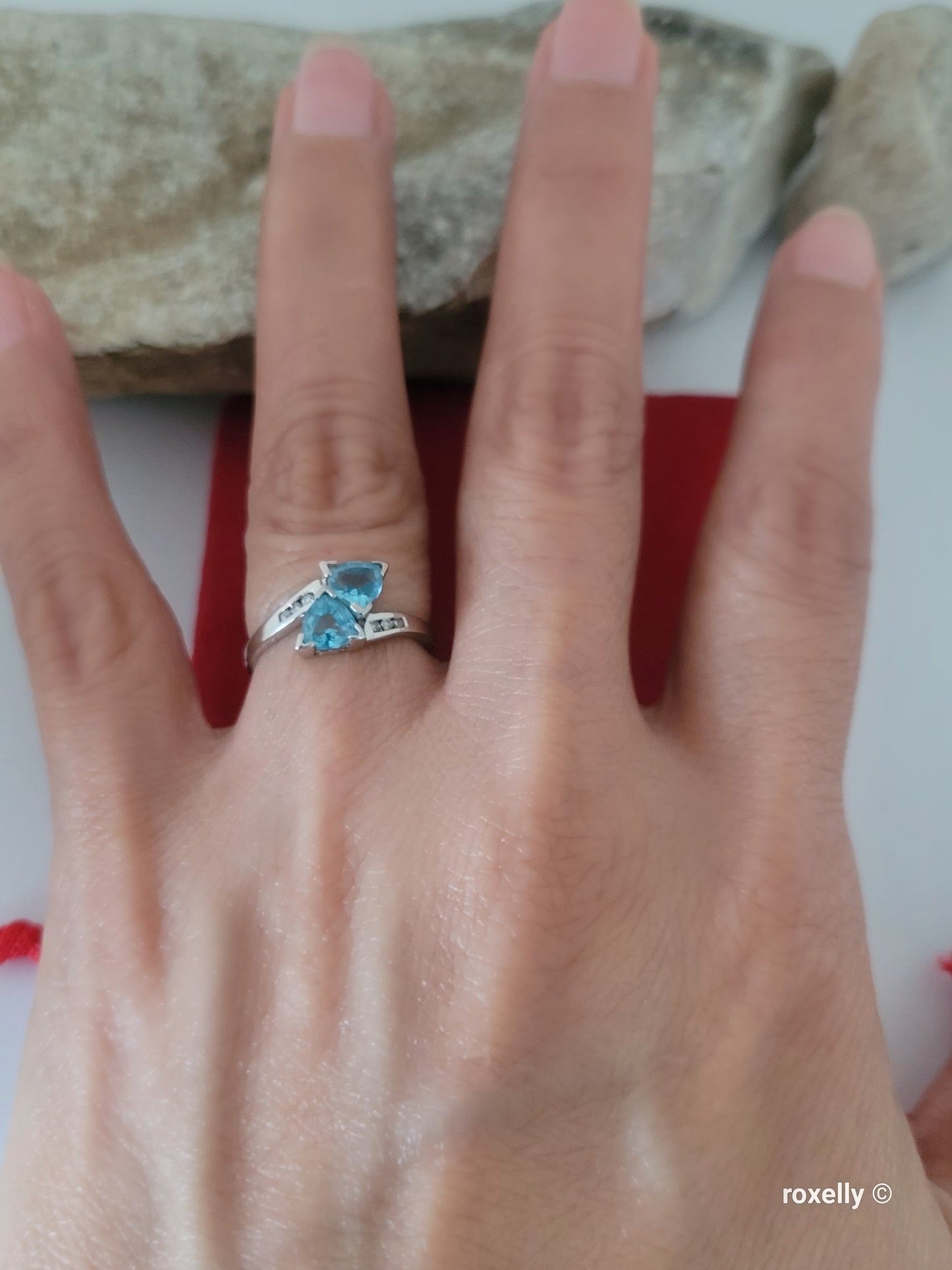 10K White Gold Blue Topaz and Diamond Ring Size 5.25 Solid Gold