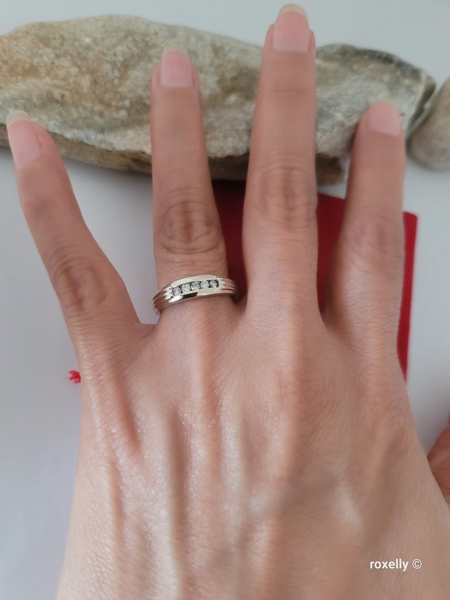 14K White Gold Diamonds Band Ring Size 7 Solid Gold