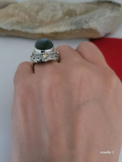 925 Sterling Silver and 18K Solid Gold Labradorite Gemstone Ring Size7!