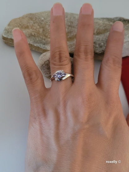 10K White Gold Tanzanite and Genuine Diamonds Ring Size 7, Solid Gold