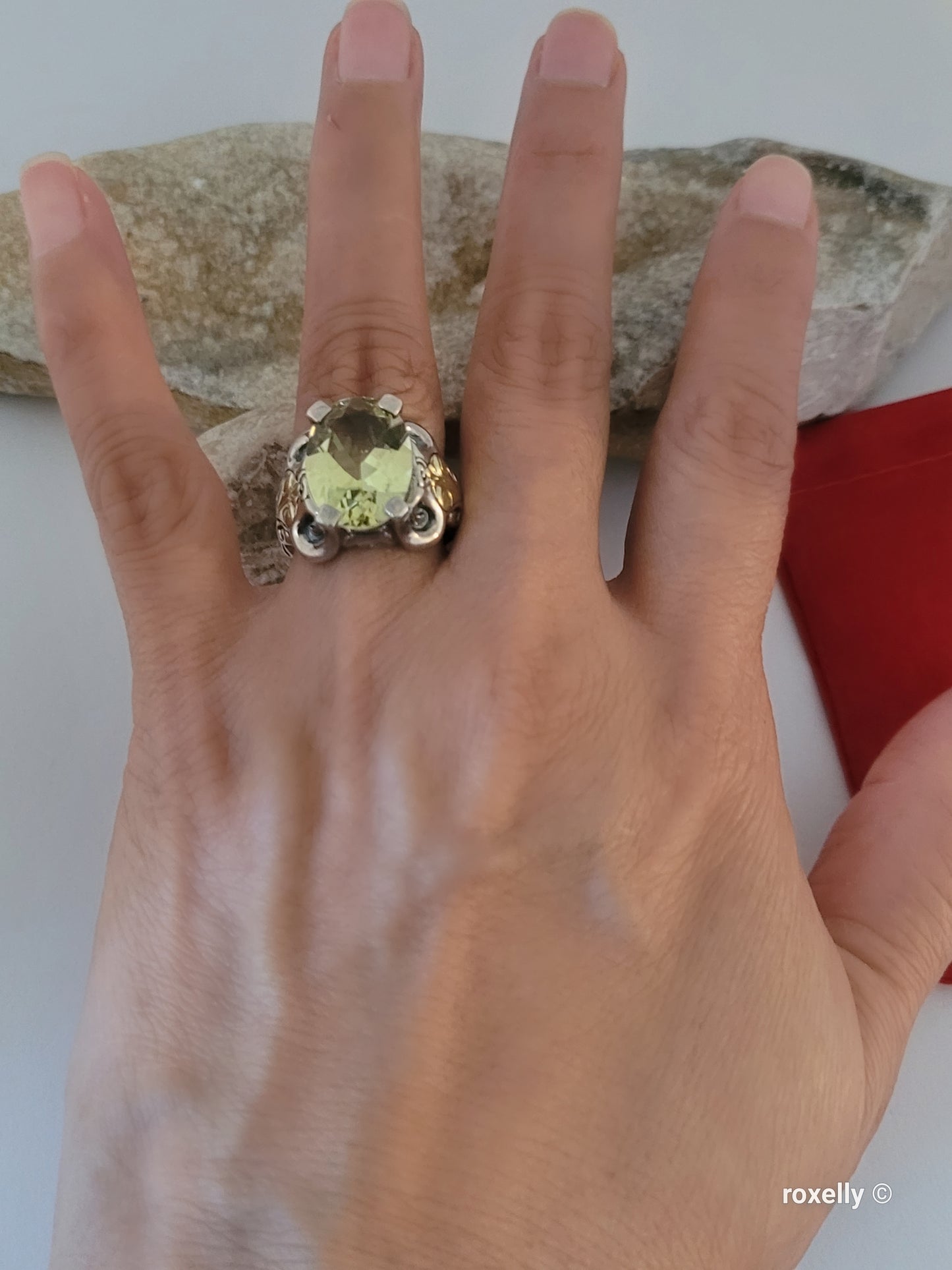 925 Sterling Silver and 18K Solid Gold Green Amethyst Ring Size 7, Made in Thailand