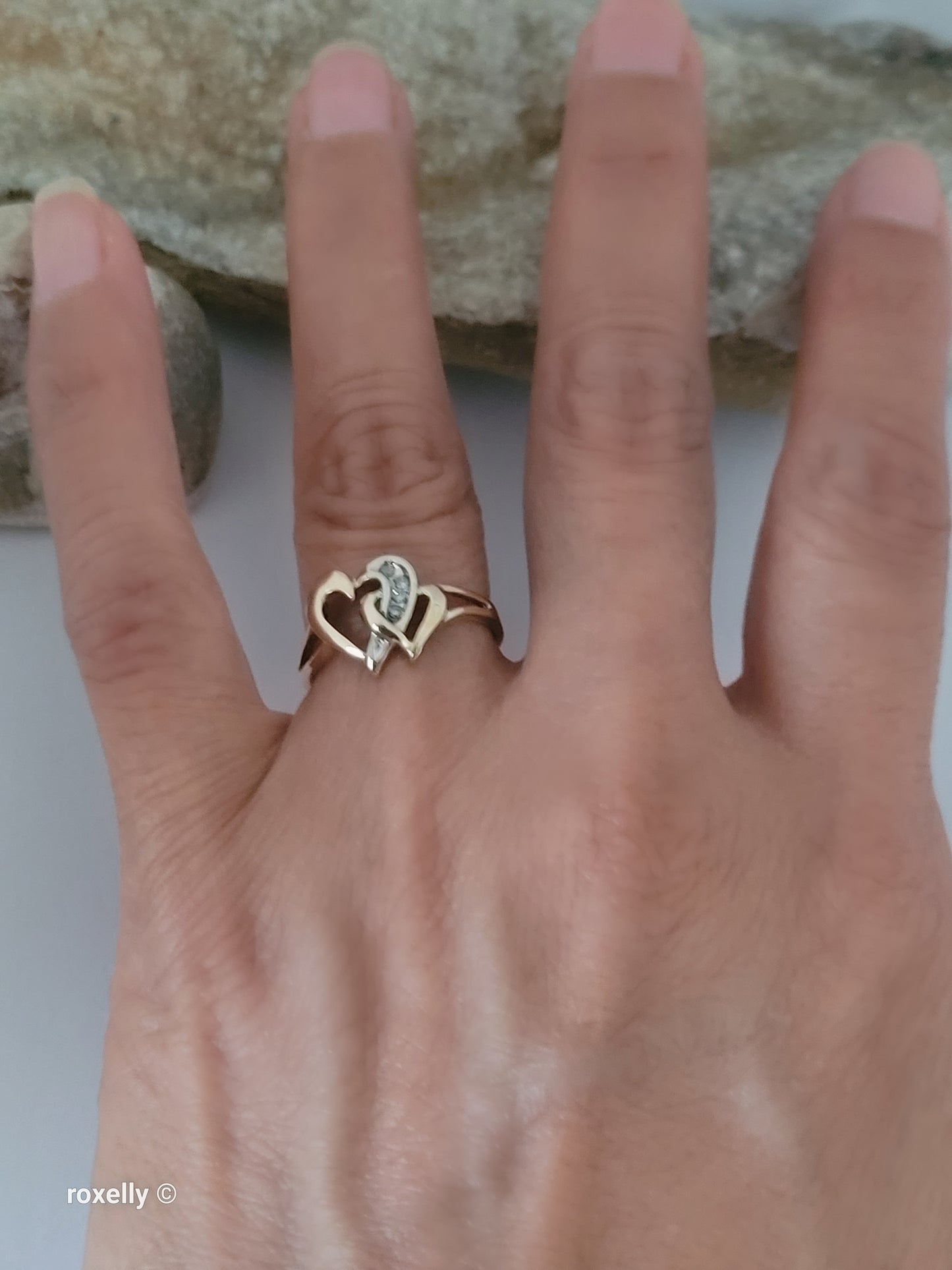 10K Yellow Gold  Two intertwined hearts Diamonds  Ring Size 6.75, Solid Gold