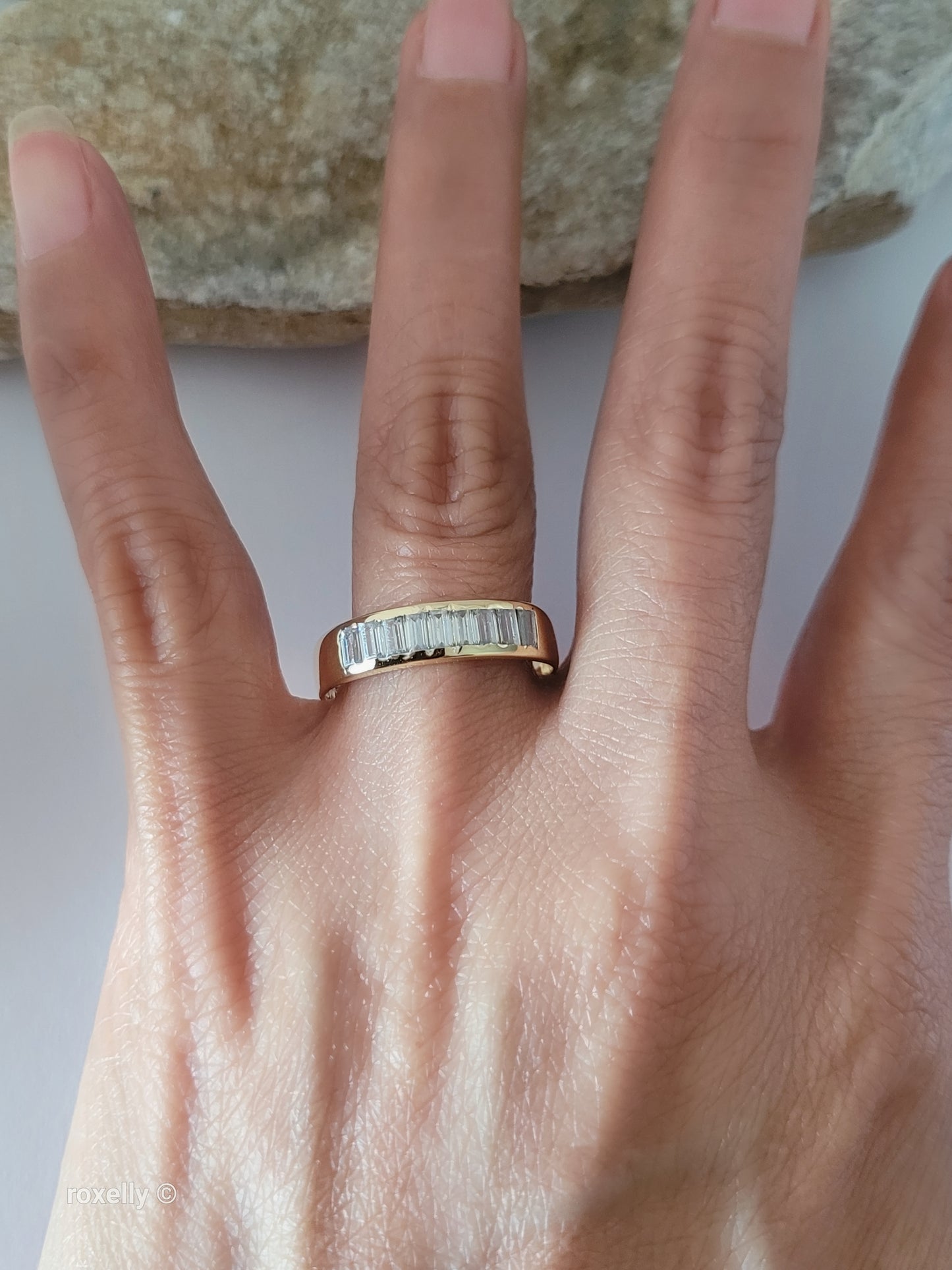 18K Solid Yellow Gold Cubic Zirconia Band Ring Size 11.5 Made in Italy