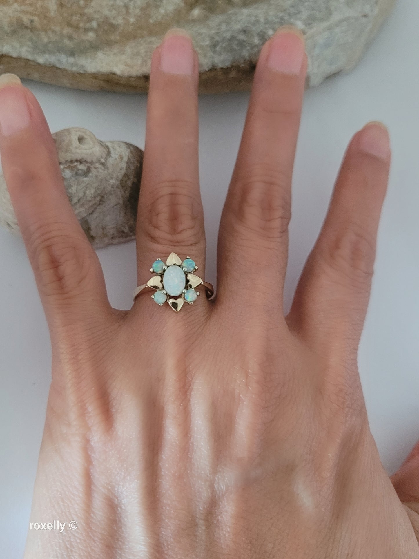 14K Yellow Gold Flower-Shaped Opal Ring Size 8, Solid Gold