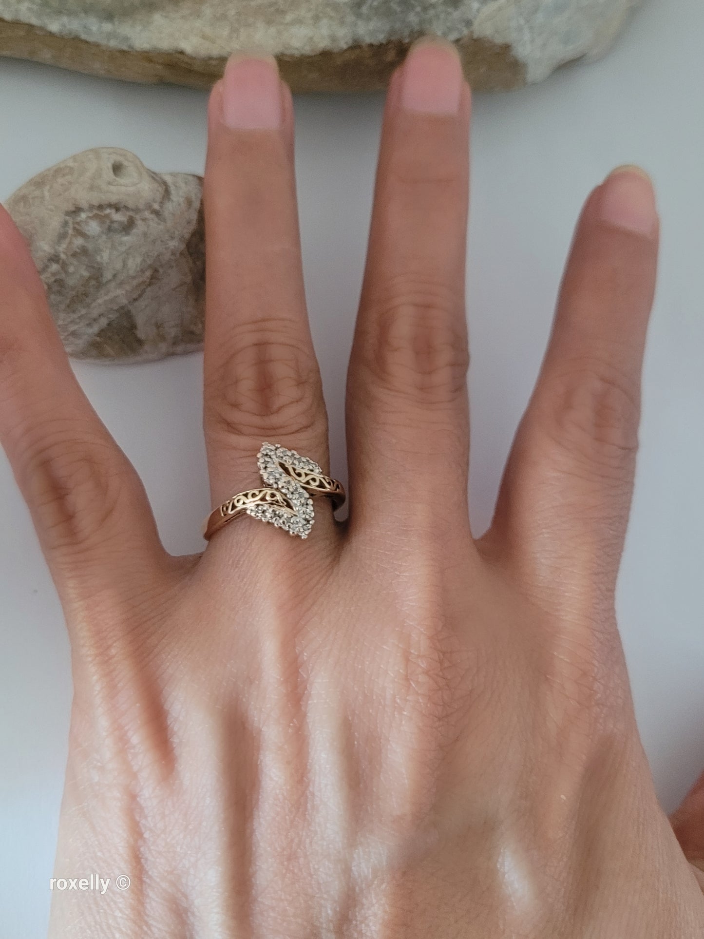 10K Yellow Gold Genuine Diamond Cluster Ring Size 7 - Solid Gold