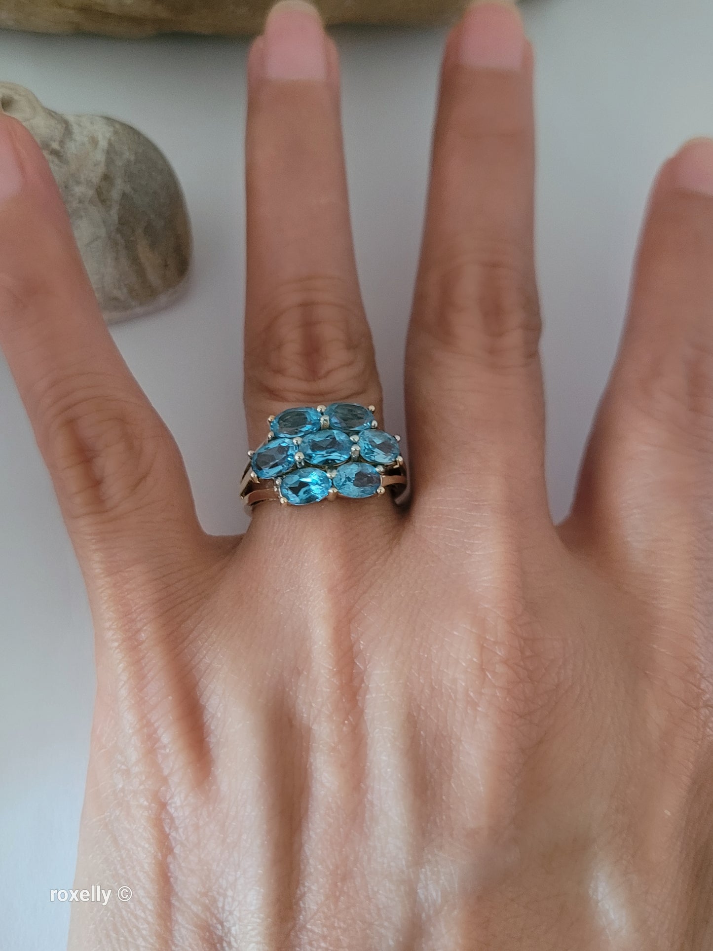 14K Yellow Gold Blue Topaz Cocktail Ring Size 6.5 - Solid Gold