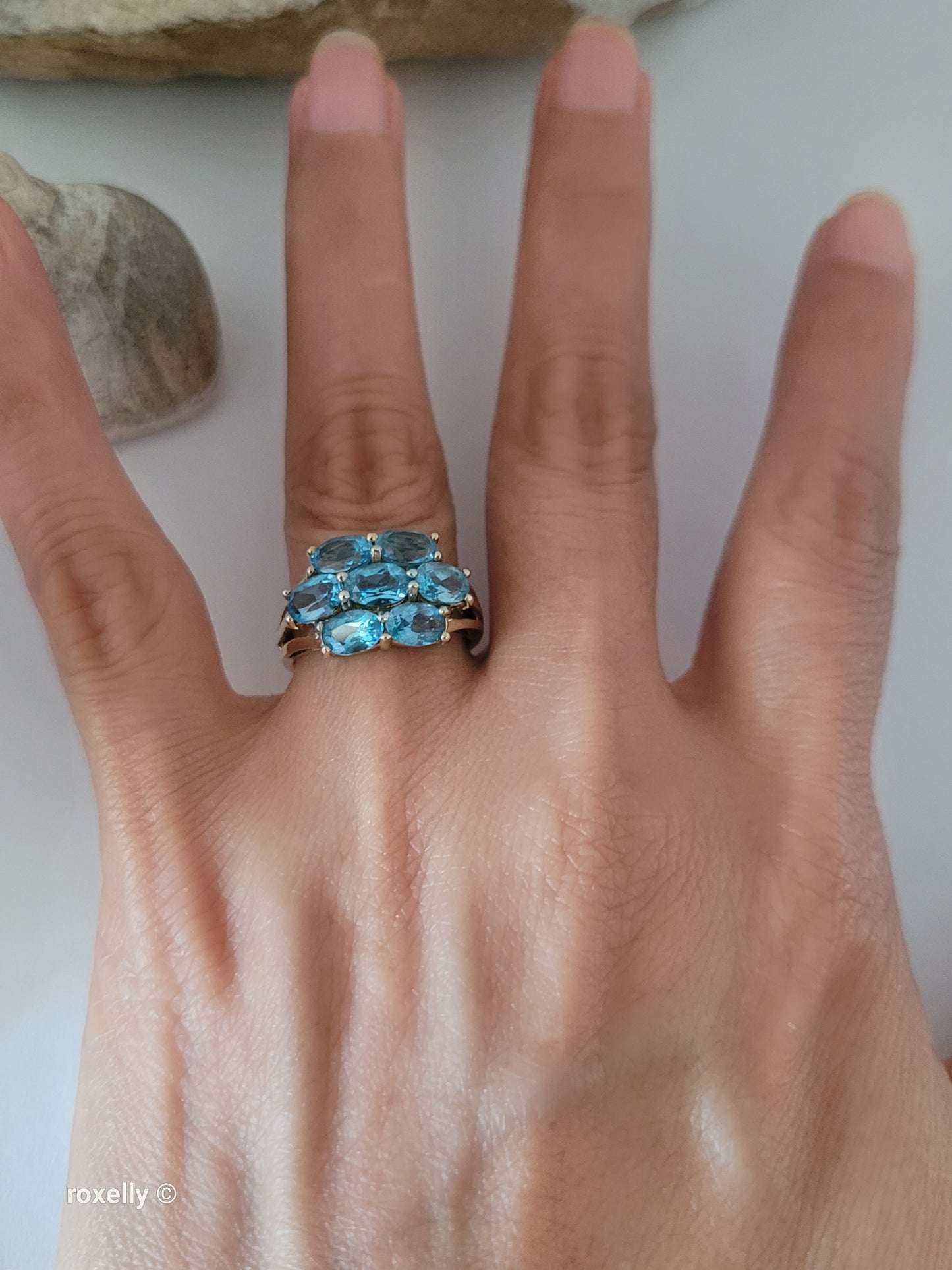 14K Yellow Gold Blue Topaz Cocktail Ring Size 6.5 - Solid Gold