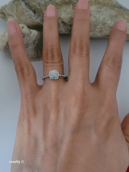 10K White Gold Genuine Diamond Halo Ring 1/4 CTW Size 7, Solid Gold!