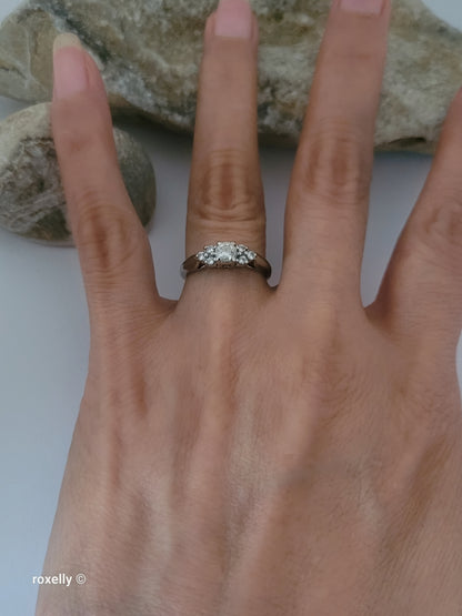 10K White Gold Cubic Zirconia Ring Size 5.75 -Solid Gold!