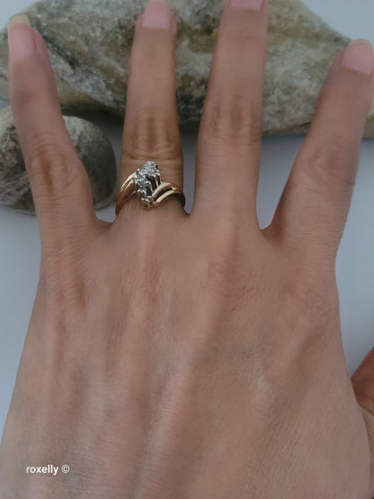 14K Yellow Gold Genuine Diamond Cluster Ring Size 5.75 - Solid Gold!