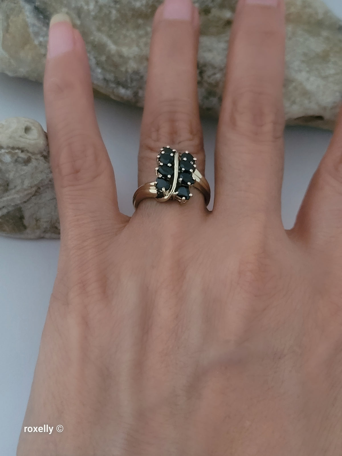 10K Yellow Gold Blue Sapphires Gemstones Ring Size 7 - Solid Gold - view 8