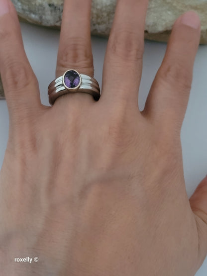 Sterling Silver and 14K Yellow Gold Amethyst Ribbed Band Ring Size 7