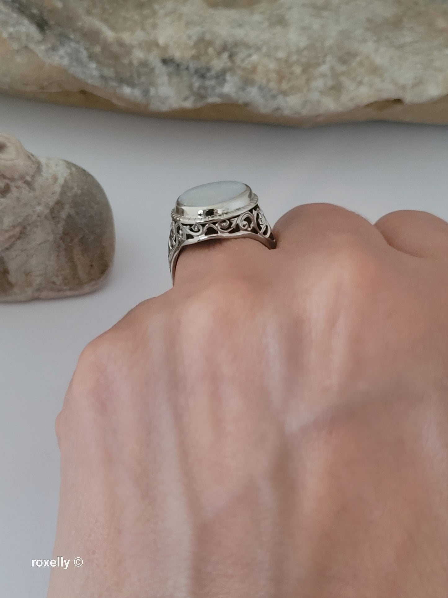 Vintage 14K White Gold Opal Art-Deco Ring Size 7.25 - Solid Gold