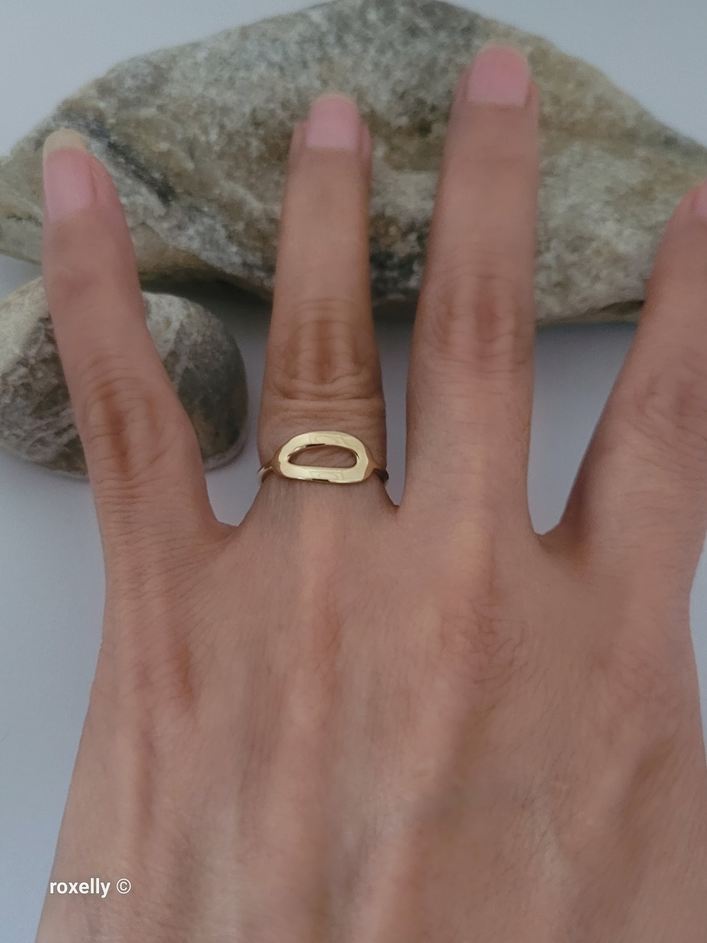 IPPOLITA 18k Solid Gold Modern Minimalist Lightweight Ring – Size 4.75