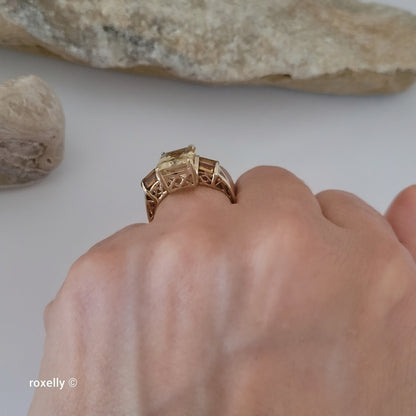 14K Yellow Gold Quartz and Citrine Ring Size 6.75 - Solid Gold