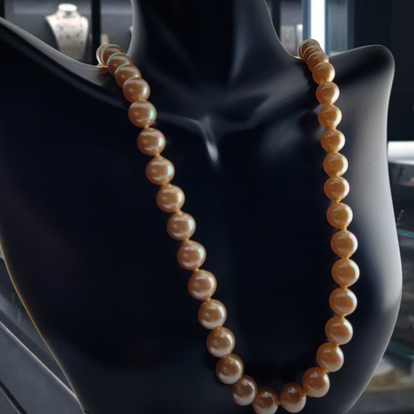 Vintage Freshwater Chatani Pearl Necklace with Solid 14k White Gold Clasp