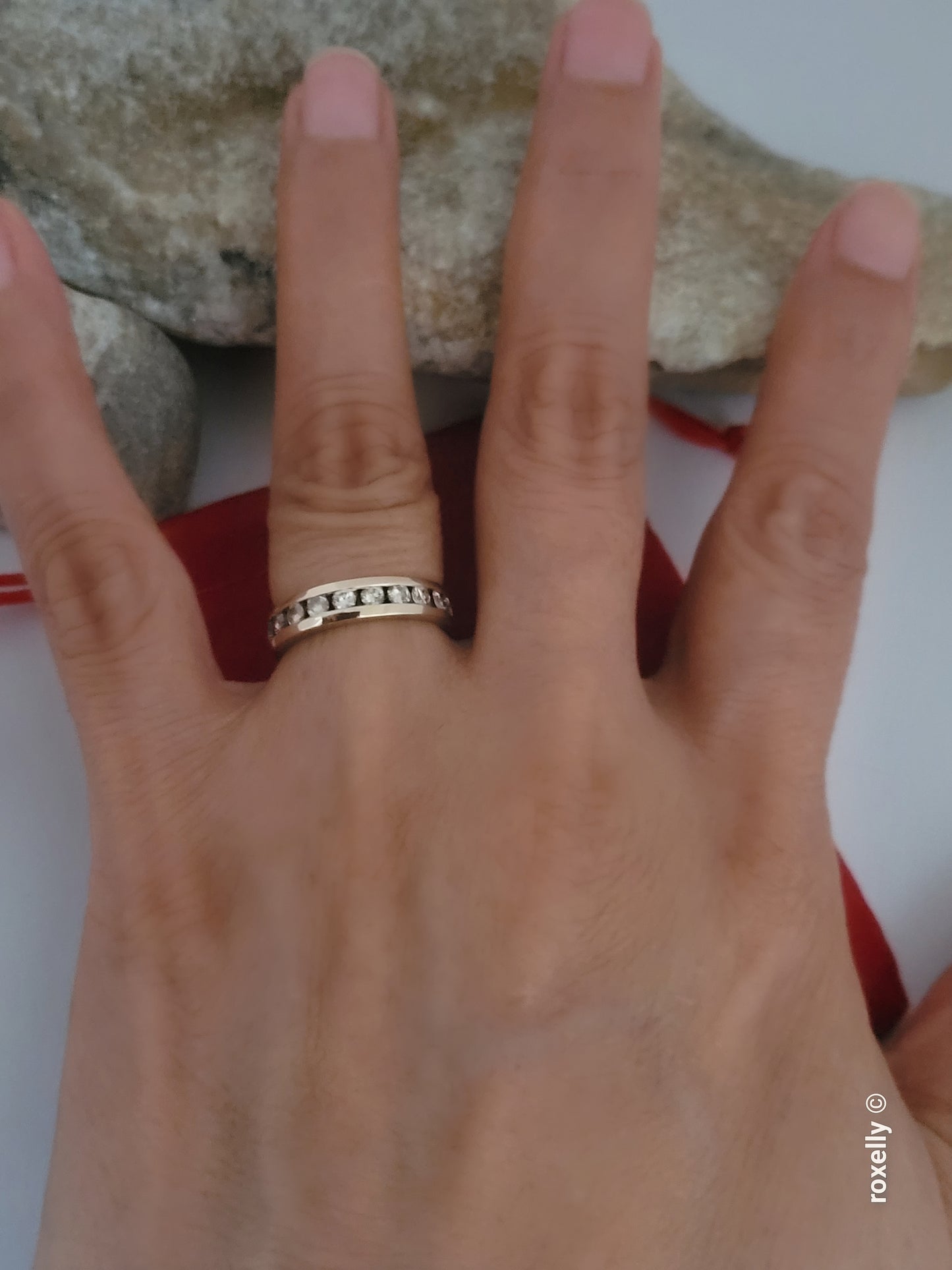 14K Yellow Gold Genuine Diamonds Band Ring Size 5.5 - Solid Gold